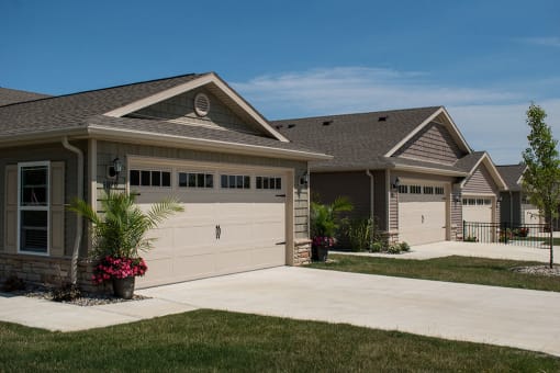 Simpsonville SC Apartment Rentals Redwood Simpsonville Neely Ferry Road Neighborhood