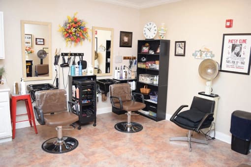Hairdressing Salon Image at Spring Arbor of Winchester, Winchester