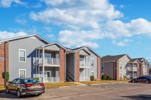 Building exteriorat Piedmont Park Apartments, Hattiesburg, MS