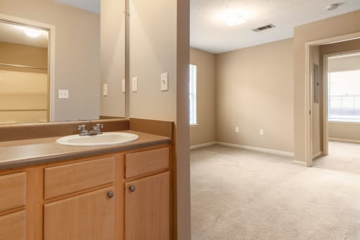 Luxurious Bathrooms at Bay Crossings Apartments, Bay St. Louis, Mississippi