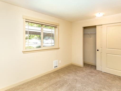Carpeted Bedroom at Arterra Woods, Washington