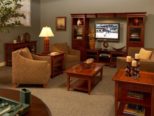 Lindbrook Manor Apartments