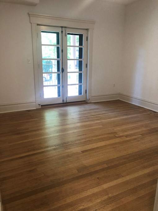 6015 bedroom front