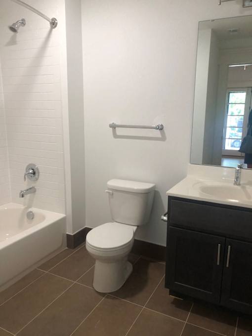 6015 bathroom