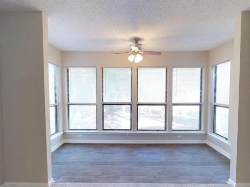 Sun room at West Wind Landing, Savannah, GA, 31410