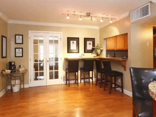 Bar Area at Casa de Luna in Raleigh, North Carolina.