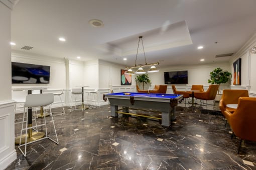 Resort style amenities | apartments in Novi, Michigan 48375
