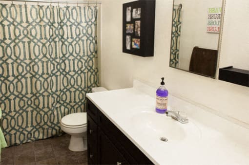 Country Club Village I Interior 5