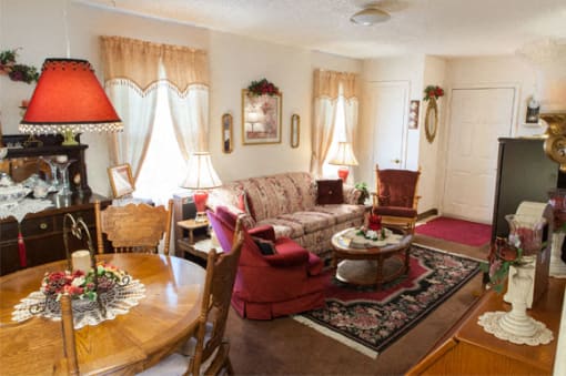 Country Club Village I Interior 7