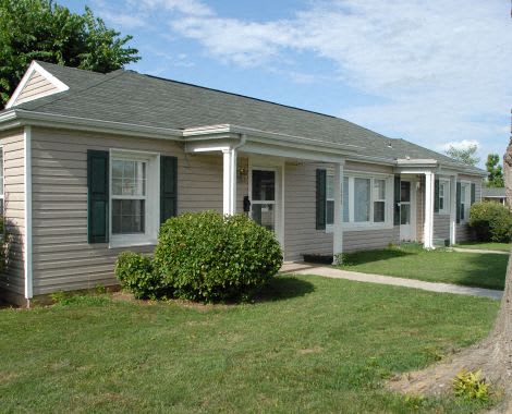 Country Club Village I Exterior 2