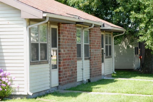 Deerfield Village Exterior 2