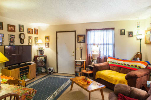 Highland Interior 2