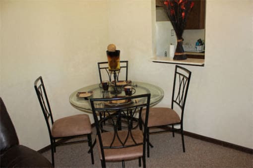 Houston Plaza Interior 3