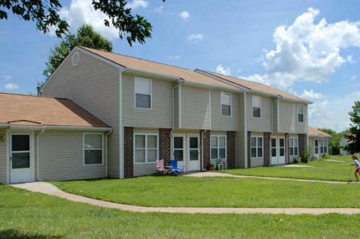 Maplewood Manor Exterior 1