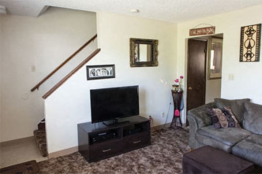 Maplewood Manor Interior 2