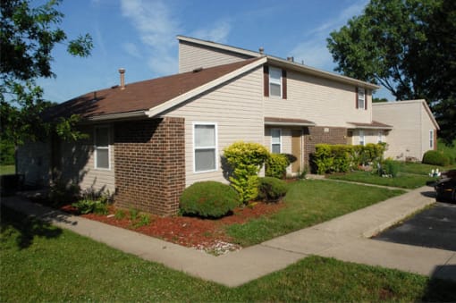 Woodlen Place Exterior 1