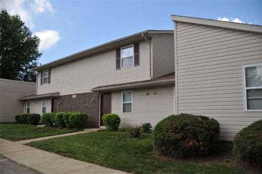 Woodlen Place Exterior 2