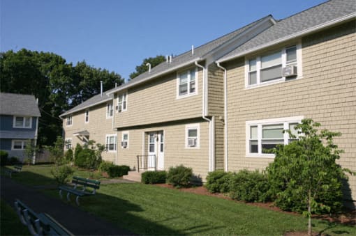Water's Edge Exterior 3