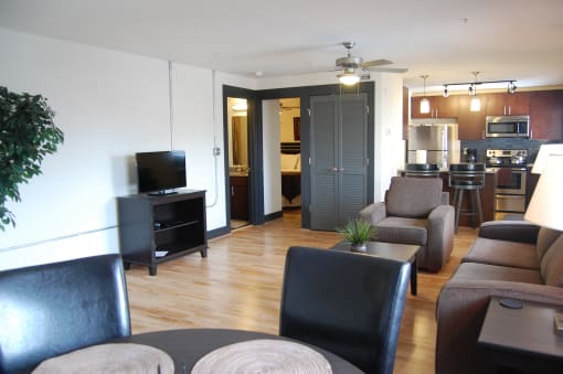 4n4 Midtown luxury apartments richmond va all inclusive