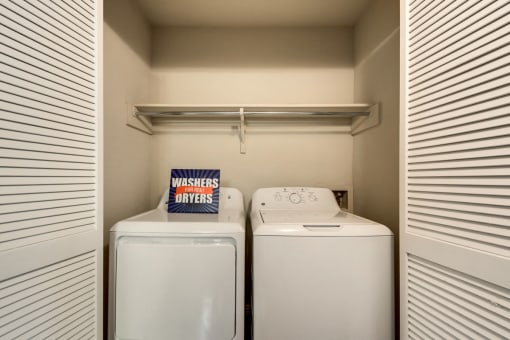 Mount Vernon Apartments | Desoto TX
