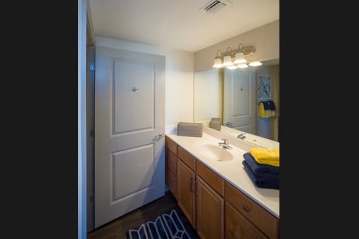 The Carling Apartments | Jacksonville, FL | Model Apartment