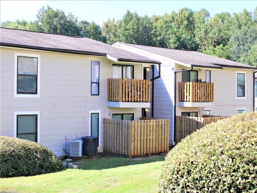 Property Courtyard at Aspen Woods, Decatur, GA 30034