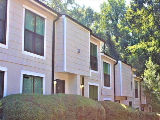 Exterior View at Aspen Woods, Decatur, GA 30034