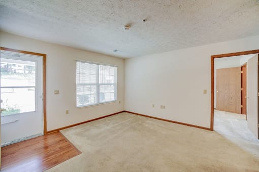 Floor plan 2 living room