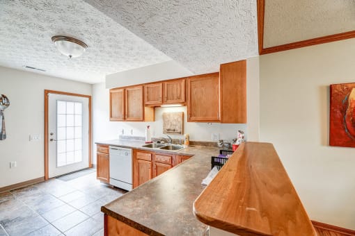 Monarch kitchen