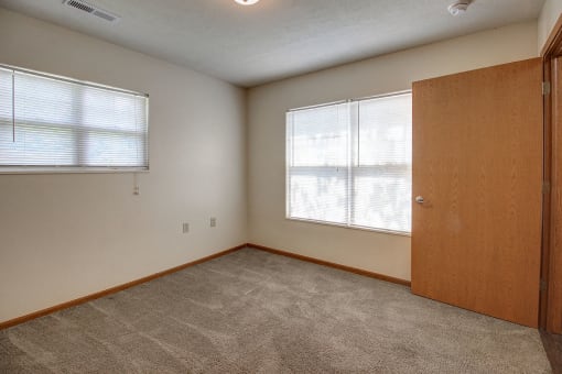 Floor plan 2 bedroom