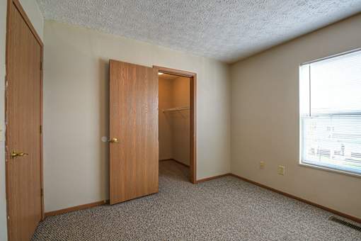 Floor plan 2 bedroom