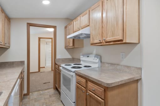 Property Details for Spring Lake Court from Long Real Estate Inc