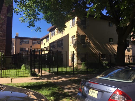 2048 Chase Exterior