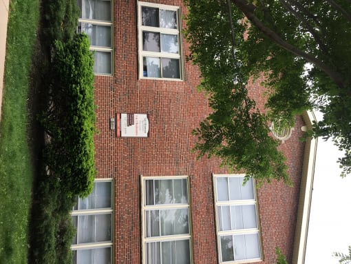 541 Hinman Exterior