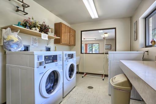 Apartments with a Laundry Room in Mercersburg, PA | Brindle Terrace | Property Management, Inc.