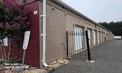 Fairfax Storage Right Side