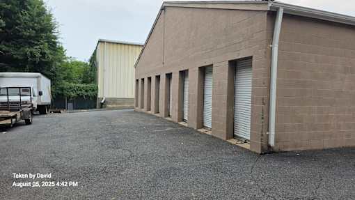 Fairfax Storage Rear 5x5