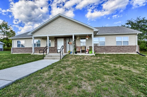 Apartments for farm workers in Aspers, PA | Jonathan Court | Property Management, Inc.