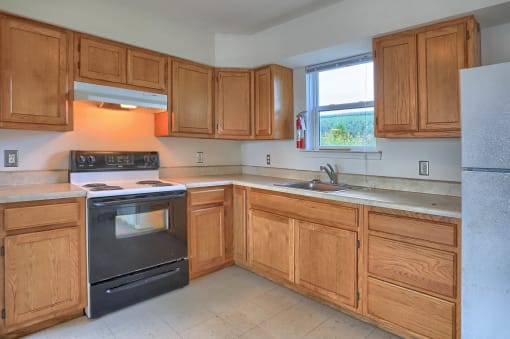 Farm workers apartments in Aspers, PA | Jonathan Court | Property Management, Inc.