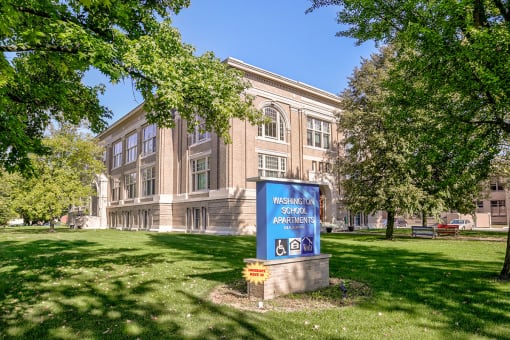 Washington School