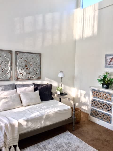 Comfortable Bedroom at The Oaks Apartments, Upland