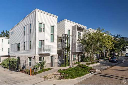 Mid City Gardens Exterior