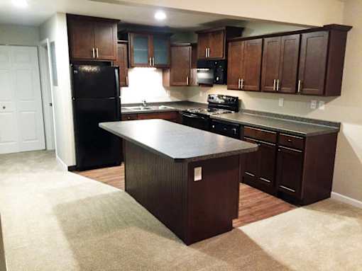 Gourmet kitchen at Alpine Slopes Apartments near Grand Rapids, MI