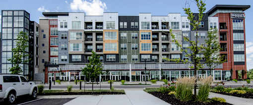Exterior Vista at the Heights Apartments Near Eastwood Towne Center