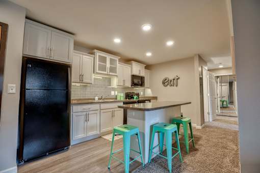 Spacious Kitchen at Berrytree Apartments in East Lansing Mi | Near Michigan State University