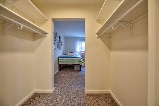 Spacious Bedroom at Berrytree Apartments in East Lansing Mi | Near Michigan State University