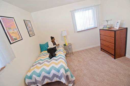 Spacious bedrooms in East Lansing Apartments near Michigan State University | Brookport