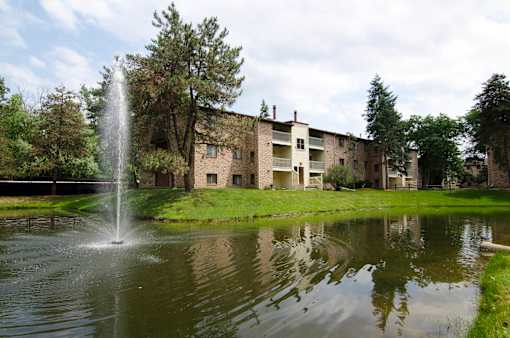 Spacious Living room in East Lansing Apartments near Michigan State University | Burnt Tree