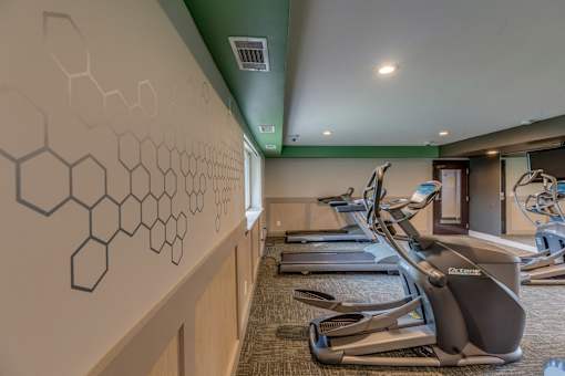 Apartments in East Lansing near Michigan State University | Glenwood