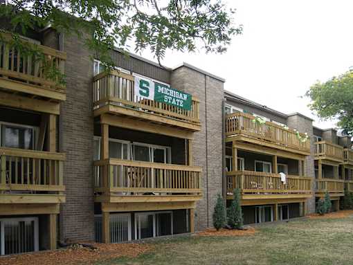 East Lansing Apartments near Michigan State University | Haslett Arms Apartments